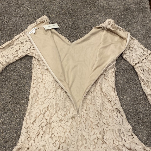 Francesca’s Dress - Picture 7 of 8